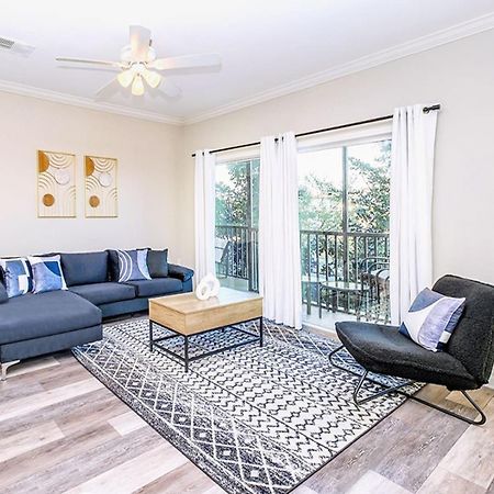 Bright & Modern 2Br Condo With Pool & Hot Tub, Near Disney! オーランド エクステリア 写真