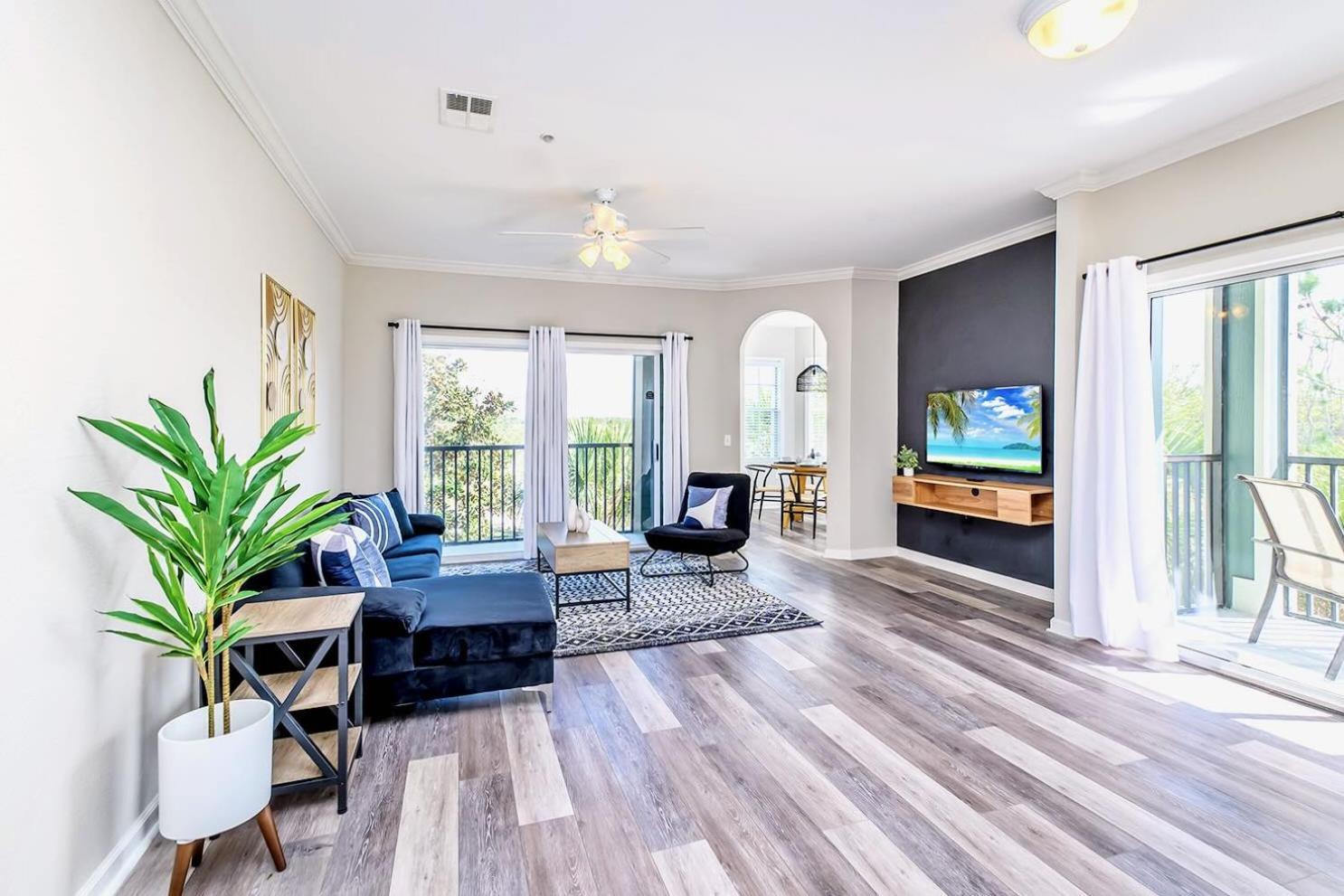 Bright & Modern 2Br Condo With Pool & Hot Tub, Near Disney! オーランド エクステリア 写真