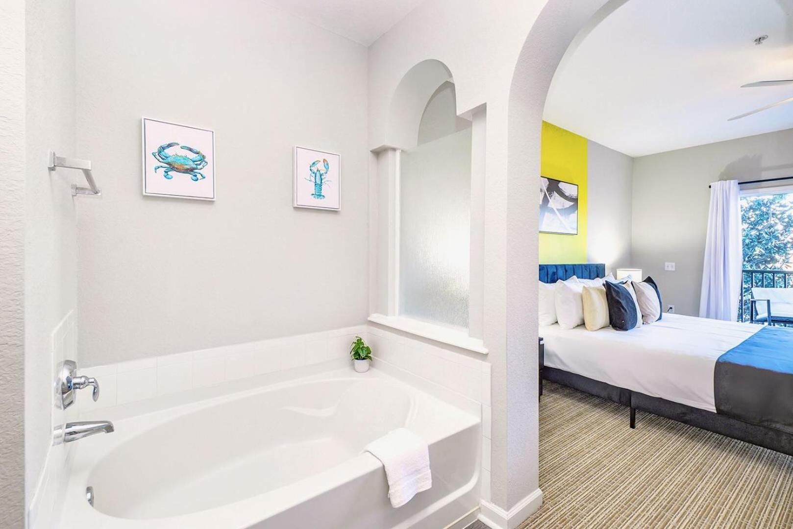 Bright & Modern 2Br Condo With Pool & Hot Tub, Near Disney! オーランド エクステリア 写真