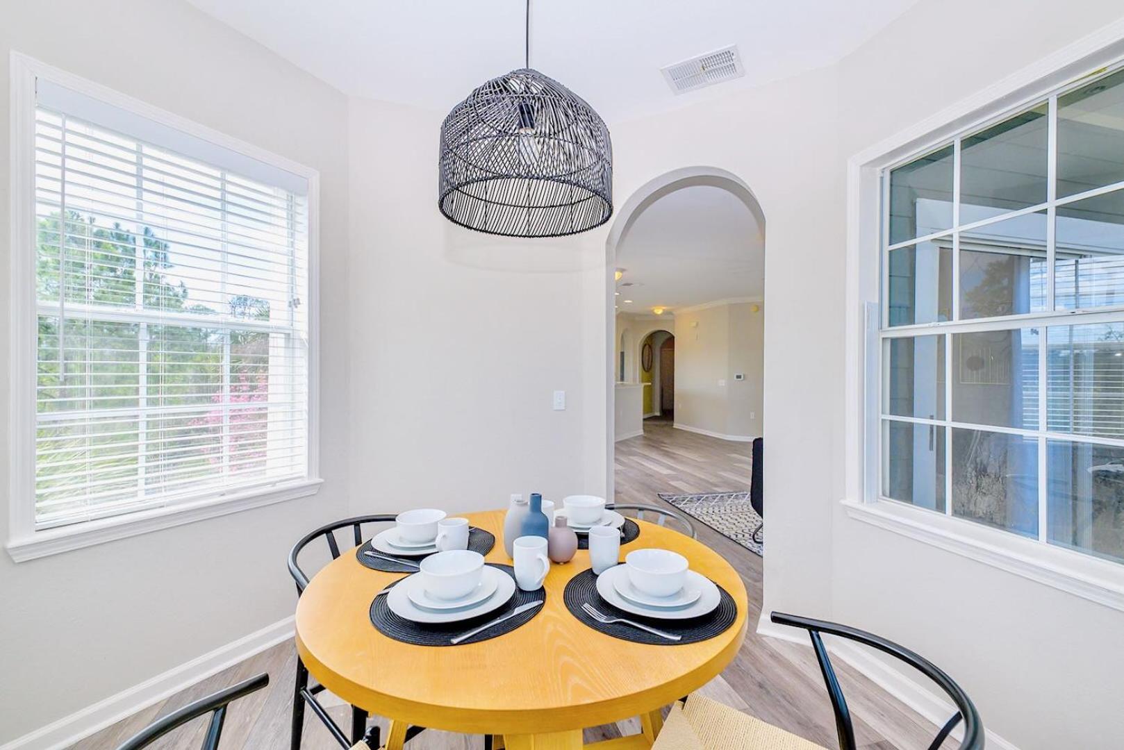 Bright & Modern 2Br Condo With Pool & Hot Tub, Near Disney! オーランド エクステリア 写真