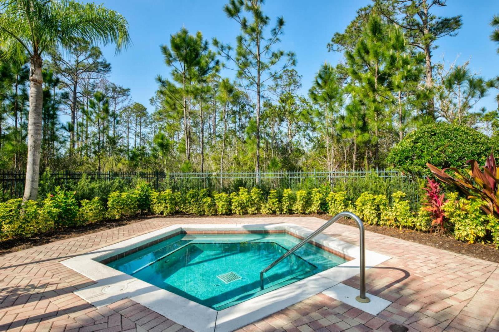 Bright & Modern 2Br Condo With Pool & Hot Tub, Near Disney! オーランド エクステリア 写真